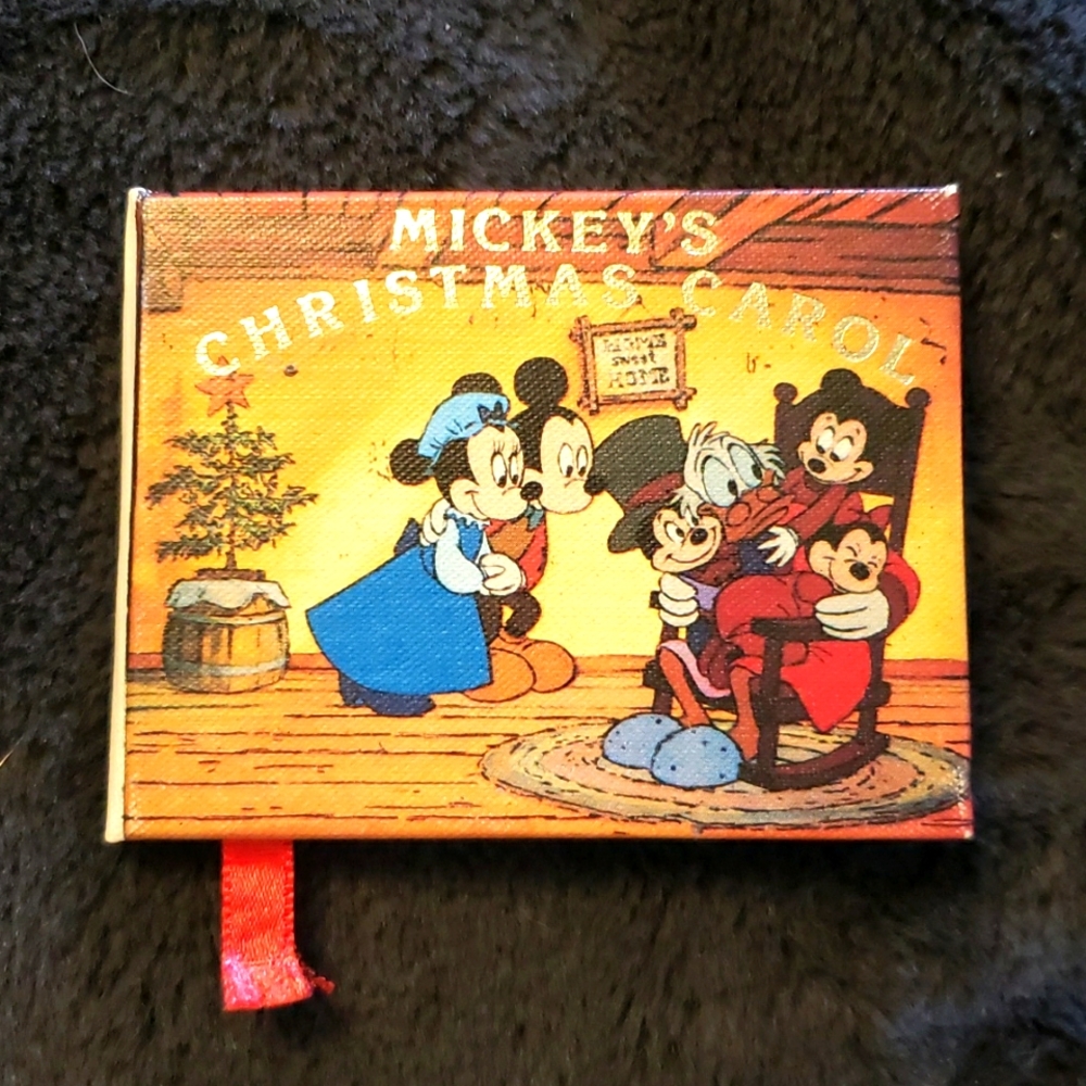 Disney Mickey's Christmas Carol mini book